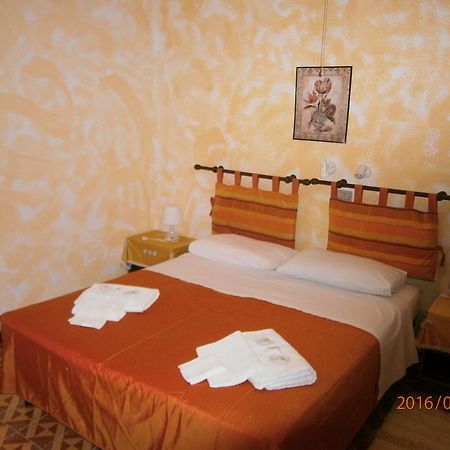 Albergo Il Cantuccio Bolano Exterior foto
