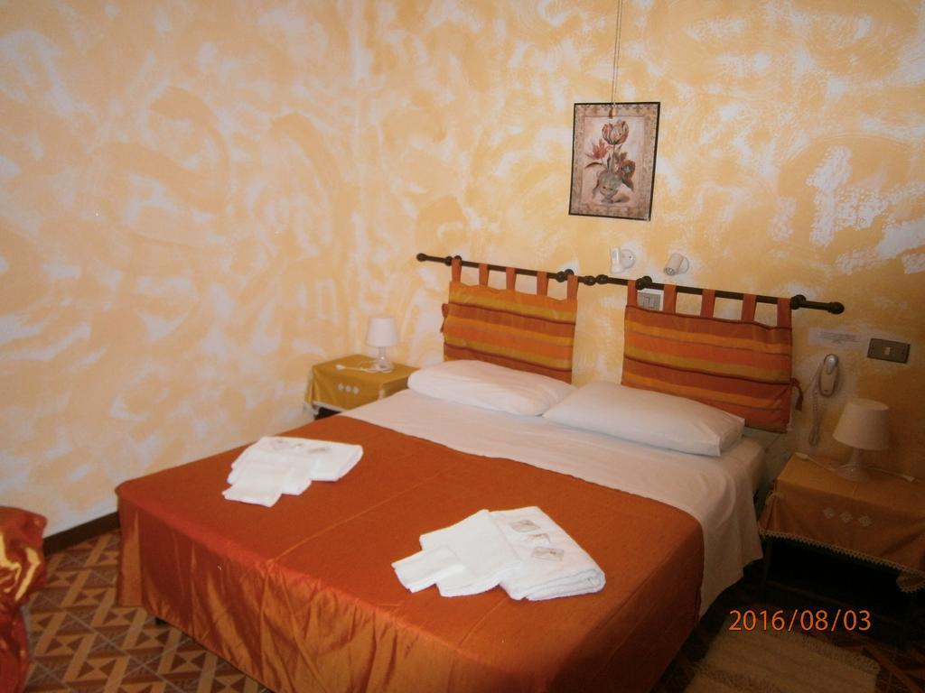 Albergo Il Cantuccio Bolano Exterior foto