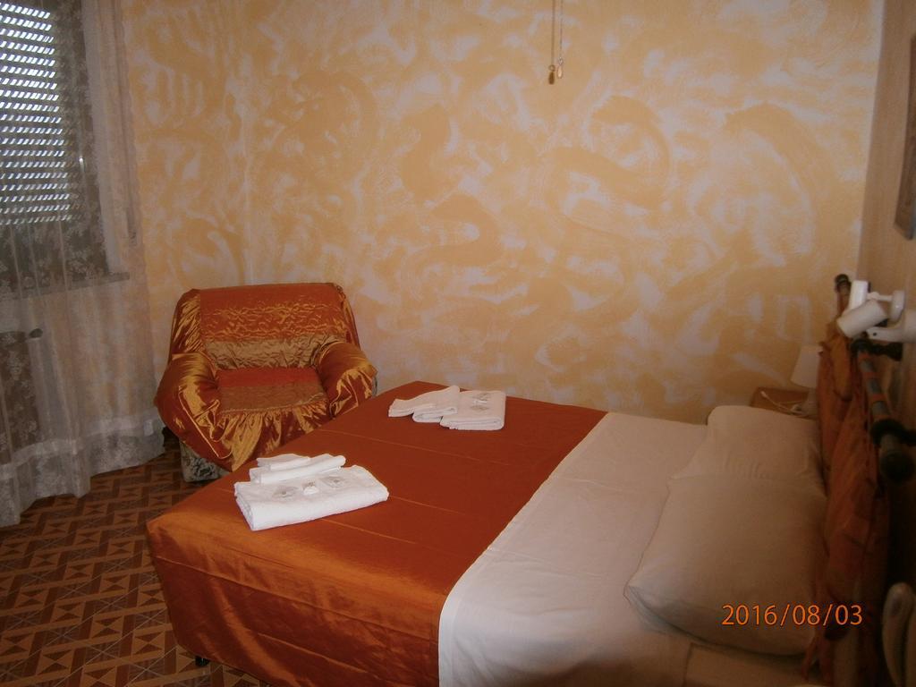Albergo Il Cantuccio Bolano Exterior foto